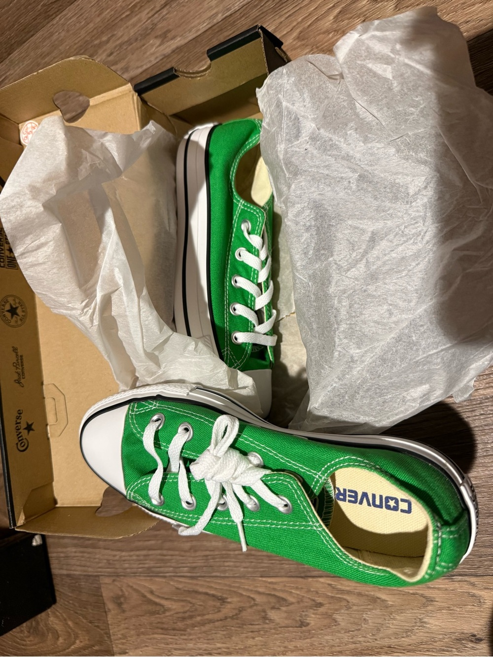 Converse Women’s Low Top Canvas Sneakers - Green